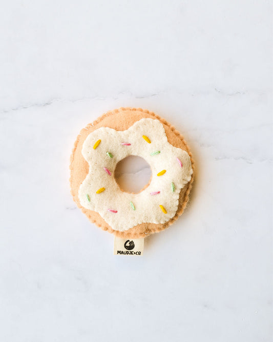 Donut - Vanilla vibes -  Kattenspeelgoed - donut, kattenkruid, speeltje - Door Maudje & Co